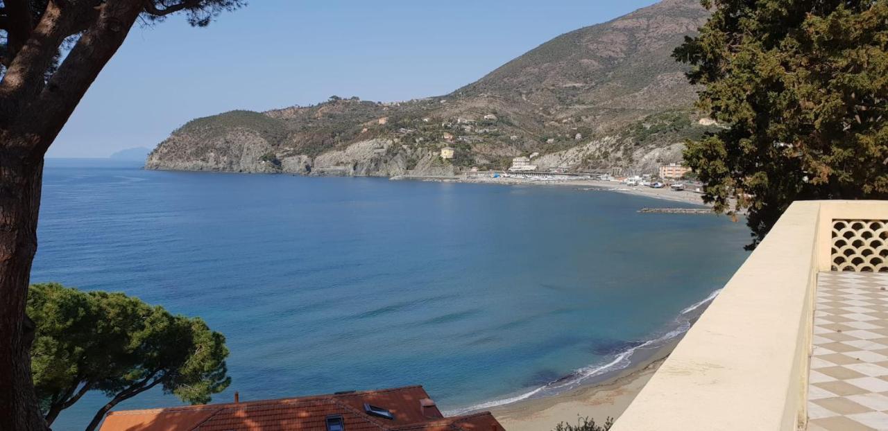 Villa Mare Blu Levanto Exteriör bild